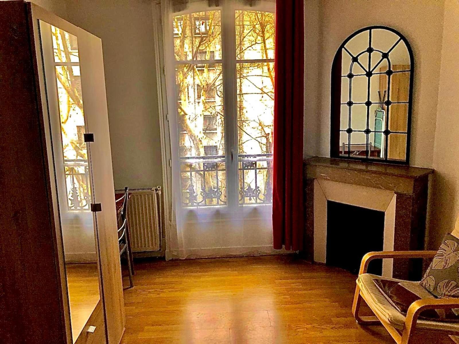 Cosy Apartment In París Exterior foto